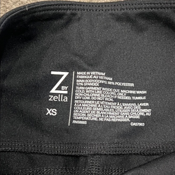 Zella Live In High Waist Pocket Bike Shorts Black - Picture 3 of 7